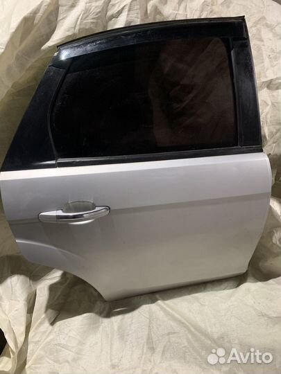 Дверь Ford Focus 2 рестайлинг