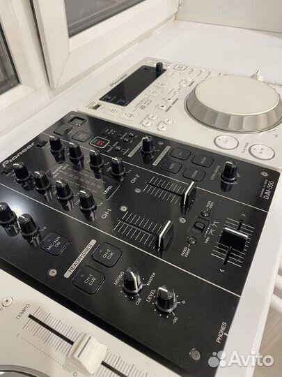 Аренда диджей оборудования dj контроллер
