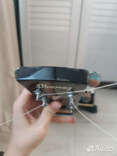 Акустическая гитара