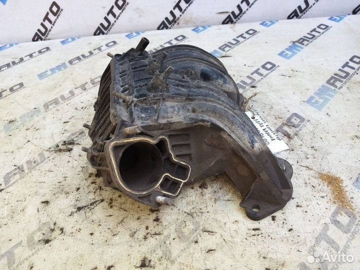 Впускной коллектор Лада Калина