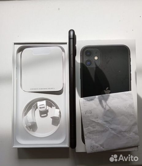 iPhone 11, 128 ГБ