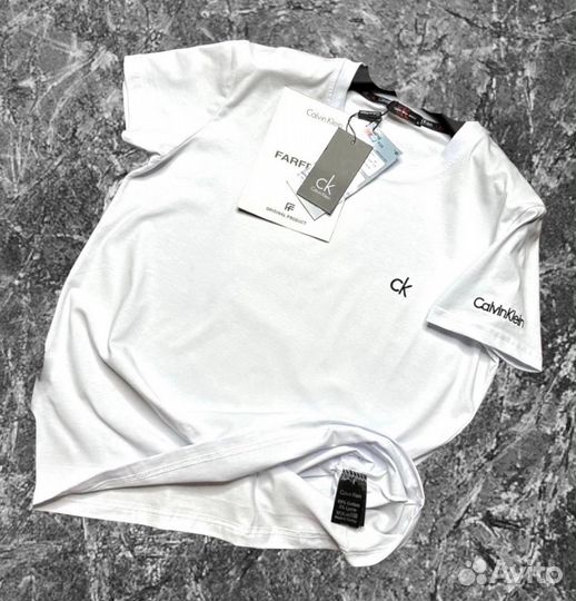 Футболка Calvin Klein
