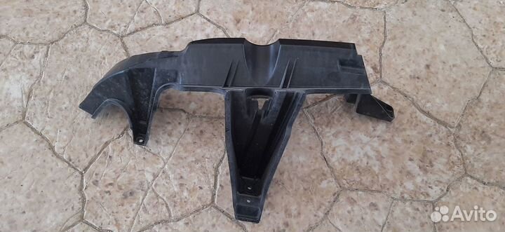 Кронштейн фары BMW X3 E83 2006г