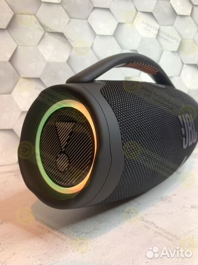 Умная Bluetooth-акустическая система JBL Boombox 3