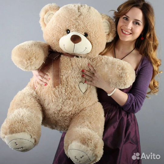 Плюшевый медведь