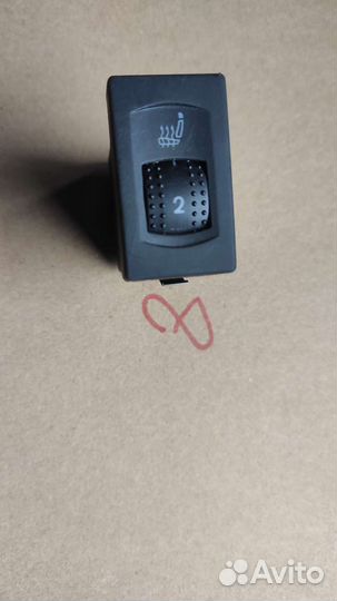 Кнопка подогрева сидений Volkswagen Passat B5