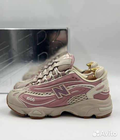 Кроссовки New Balance 1000