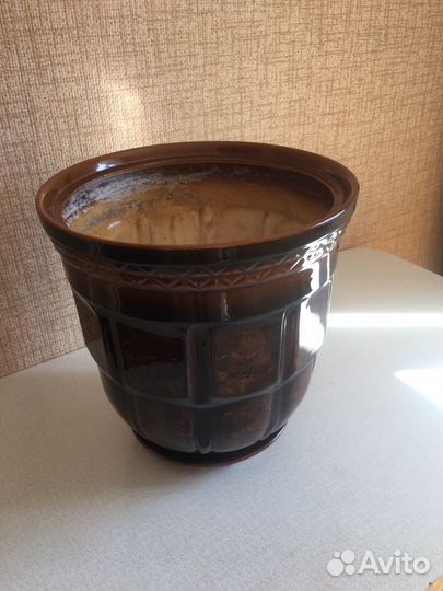 Горшок керамический большой