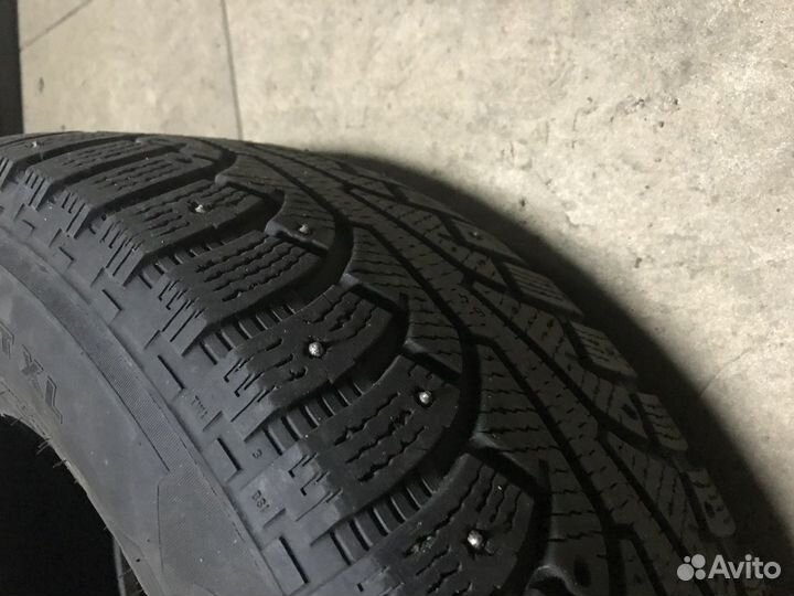 Nokian Tyres Hakkapeliitta 5 235/65 R17 108