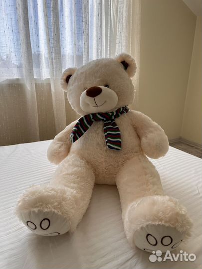 Большие плюшевые медведи