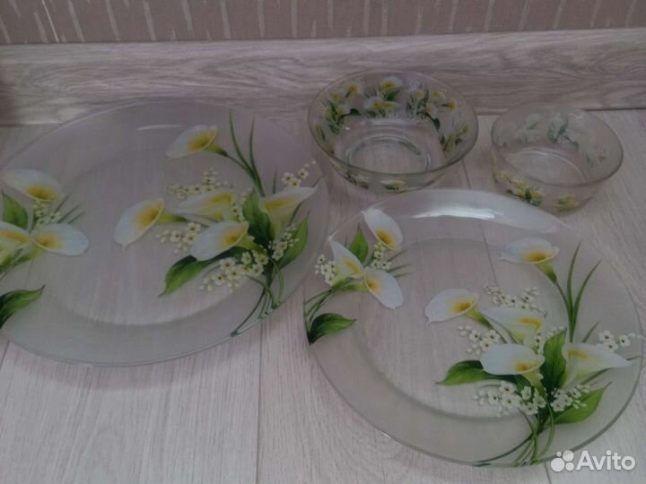 Набор столовой посуды новый