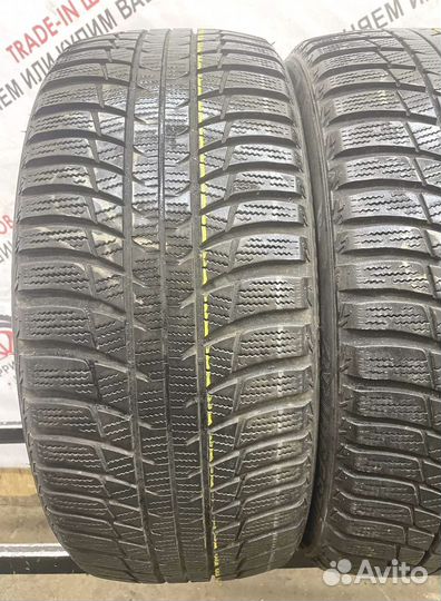 Bridgestone Blizzak LM-001 235/45 R18 98W