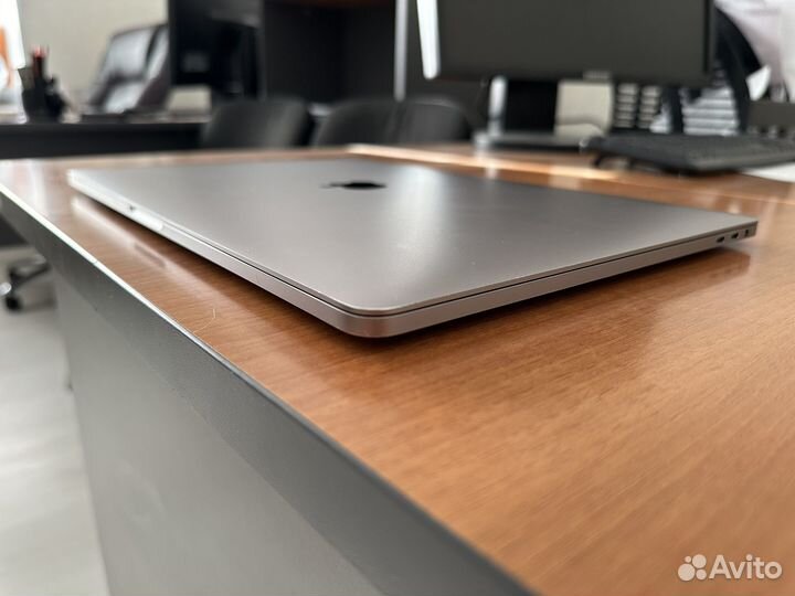 Apple MacBook Pro 15 2016