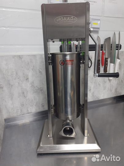 Шприц колбасный Hakka б/у на 5 кг