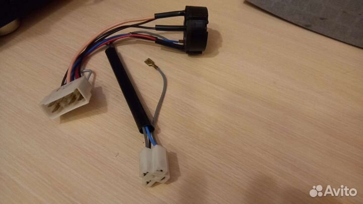 Контактная группа замка зажигания