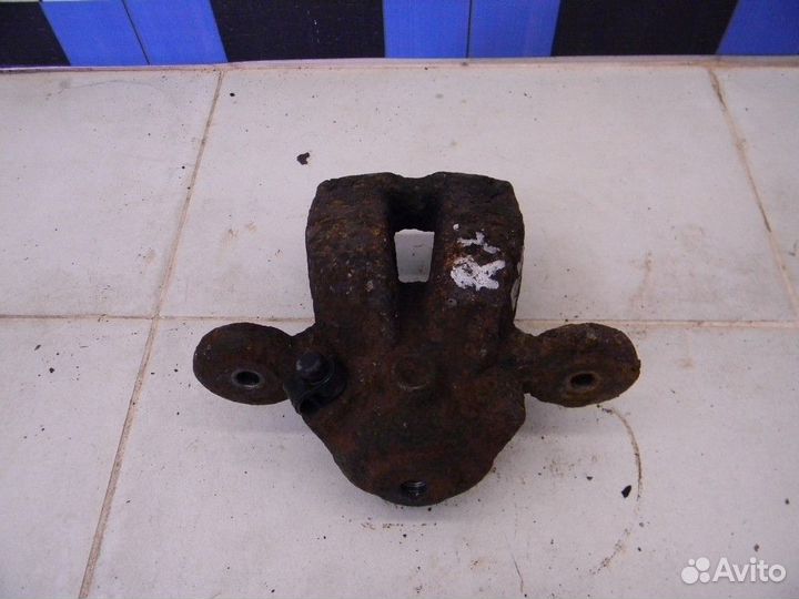 Суппорт задний правый 1-серия E87/E81 2004