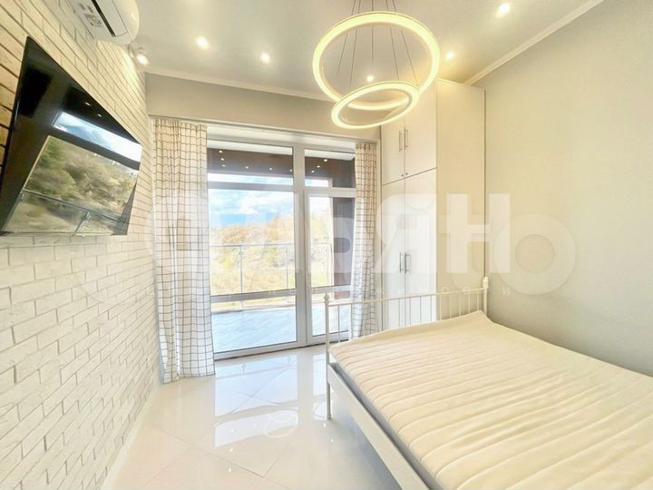 2-к. квартира, 49 м², 2/8 эт.