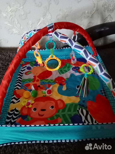 Развивающий коврик