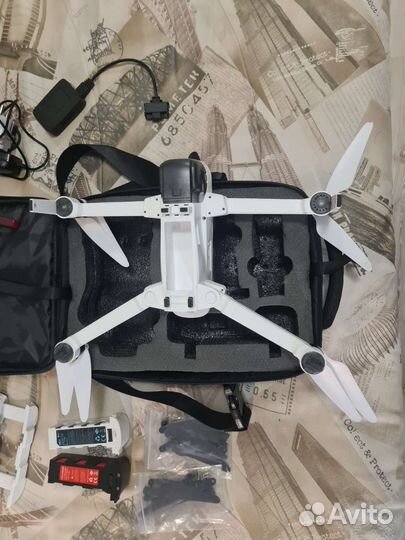 Квадрокоптер Hubsan Zino H117s