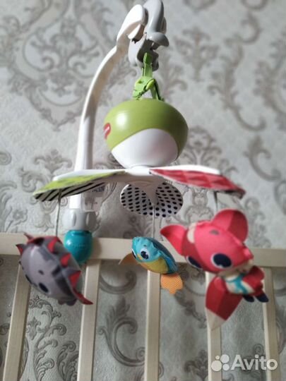 Мобиль на кроватку tiny love