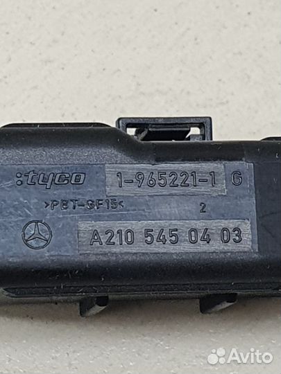 Разъём / Штекер Mercedes / Мерседес A2105450403