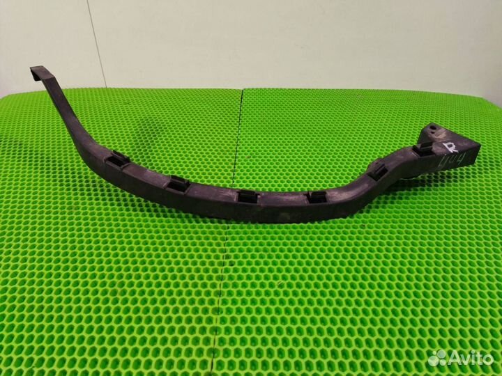 Кронштейн бампера правый Acura Rdx TB1 K23A1 2008