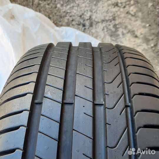 Pirelli Cinturato P7 205/60 R16 92V