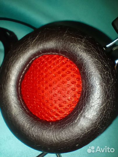 Стерео гарнитура intro hs8090 с микрофоном