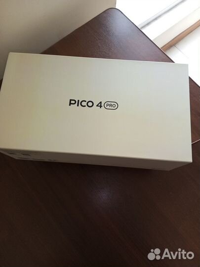 Шлем виртуальной реальности Pico 4 Pro 512Gb