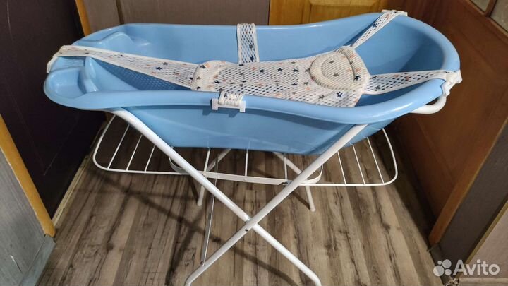 Детская ванночка с подставкой