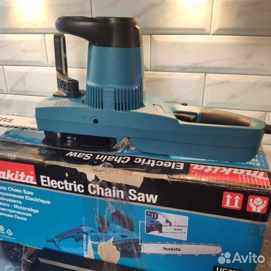 Электрическая цепная пила makita UC 3541 A