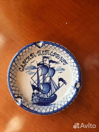 Гжель посуда и фигурки