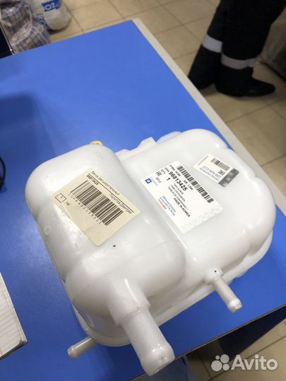 Бачок расширительный Лачетти