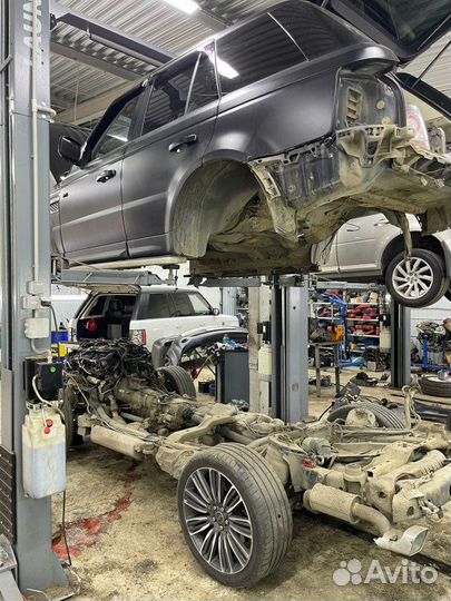 В разборе Land Rover Range Rover Sport L320 3.6