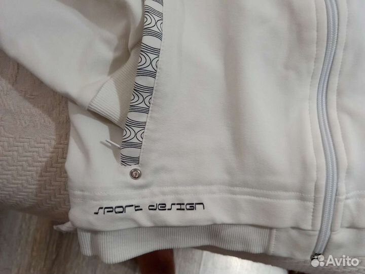 Жен.вещи 42-44