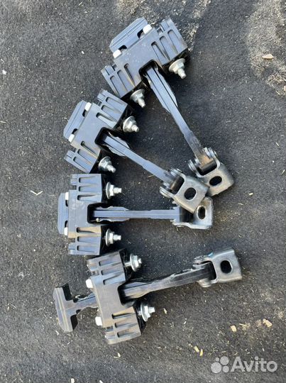 Ограничитель двери гранта фл 2021