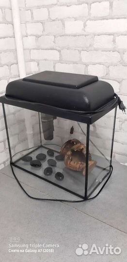 Аквариум с подсветкой и аэратор