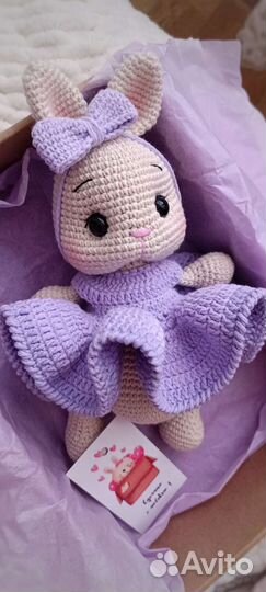 Вязанные игрушки зайка