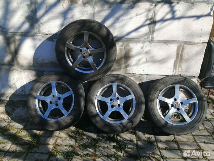 Kumho 722 195/65 R15