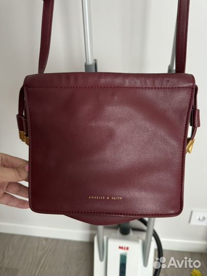 Charles keith сумка