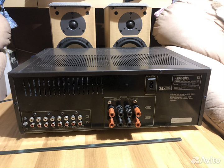 Усилитель Technics SU V650