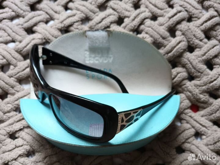 Солнцезащитные очки женские escada sport