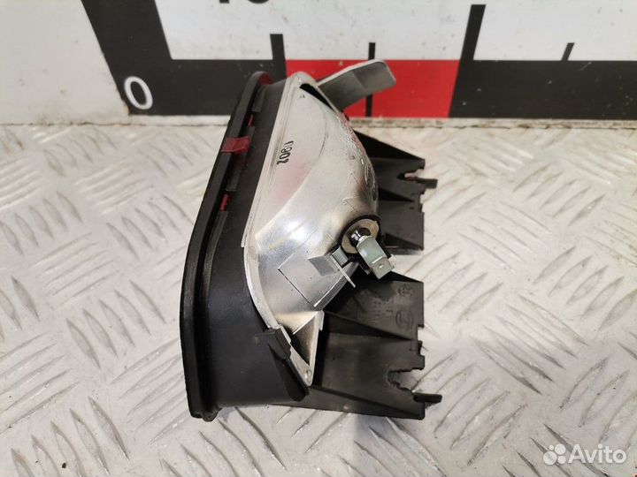 Стоп-сигнал Mercedes-Benz M-Класс W163 рест. 2002