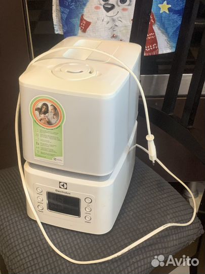 Увлажнитель воздуха Electrolux ENU 3510D