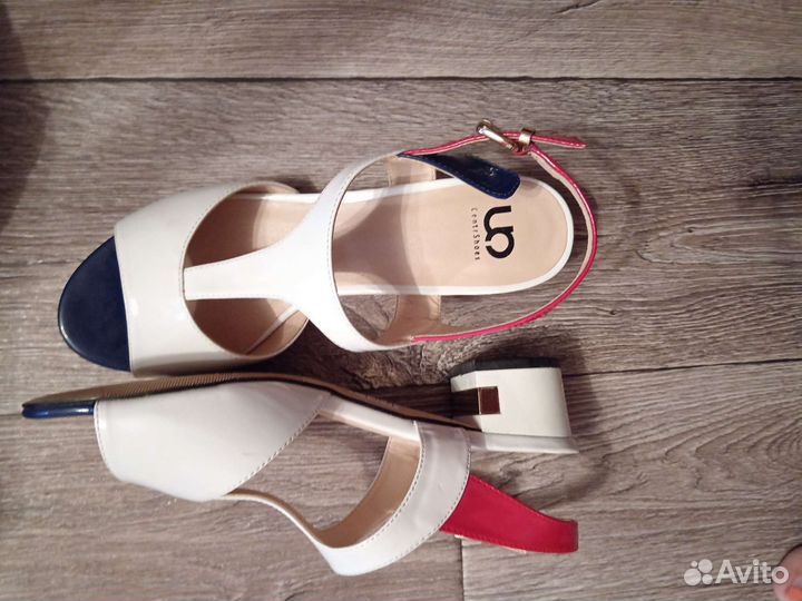 Босоножки женские 39 размер