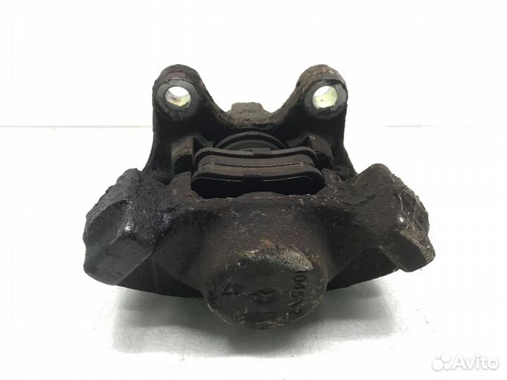 Суппорт задний правый Mercedes E W210 2.0 I 2002