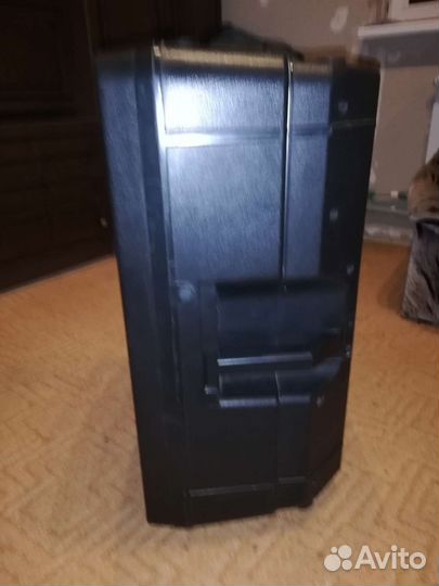 Корпус от Mackie 500 бу