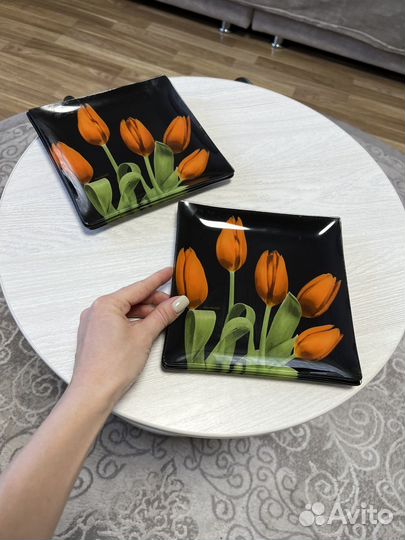 Набор тарелок квадратных