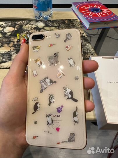 iPhone 8 Plus, 64 ГБ