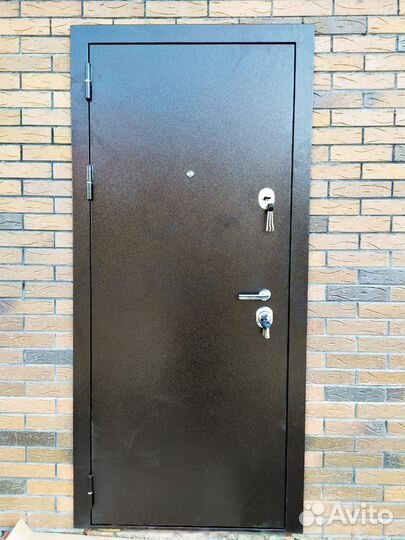 Дверь входная